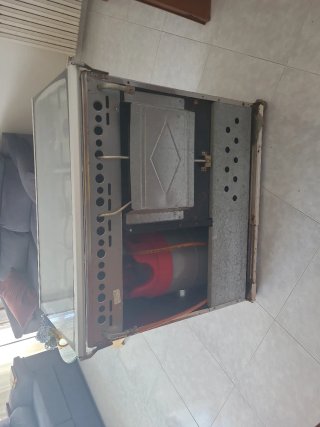 OPORTUNIDAD. Cocina 5 fuegos y horno butano/propan