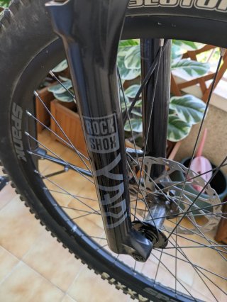 Commencal Meta HT AM Enduro Hardtail