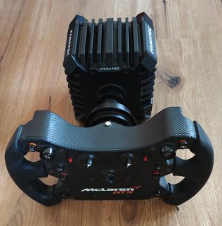 Base Fanatec CSL DD 8Nm con volante Mclaren GT3 v2