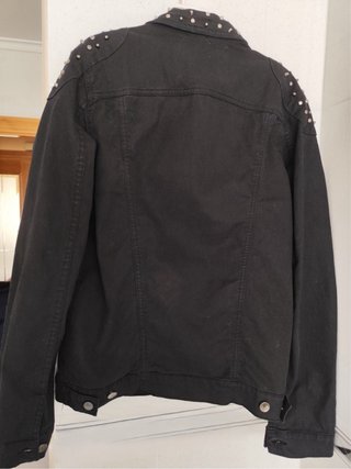 Cazadora Zara Negra Tachuelas