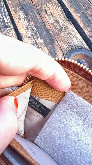 Michael Kors Cartera Camel Grande