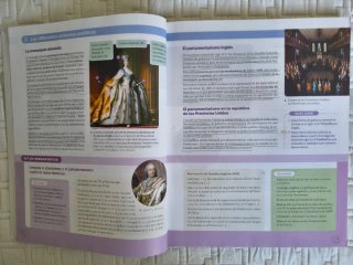 Libro HISTORIA 4 ESO con 2 cuadernos nuevos