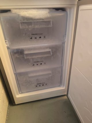 Congelador Infiniton con menos de 1 año