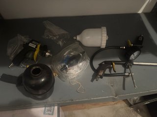 Compresor de aire + kit pistolas