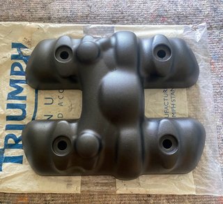 Tapa levas Triumph 865cc