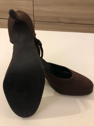 Zapatos de ante marrón talla 38