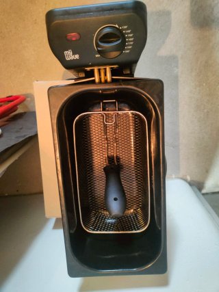 Freidora de aceite MyWave como nueva