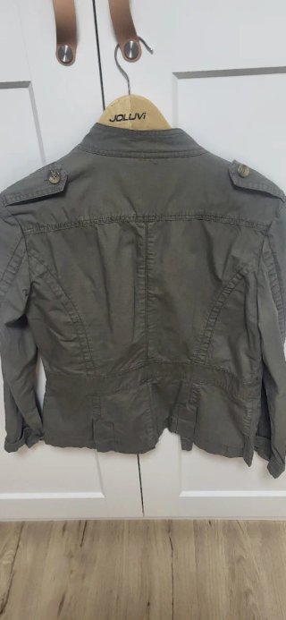 Chaqueta militar verde