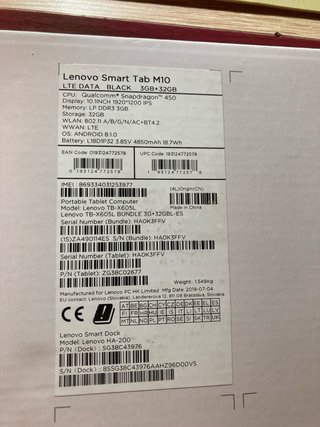 Lenovo M10 con Alexa