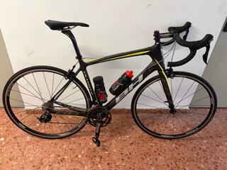 Bicicleta carretera BH G6 PRO QUARTZ