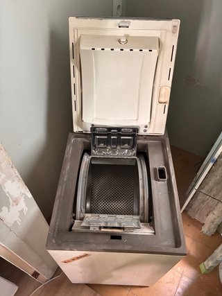 Lavadora Carga Superior AEG