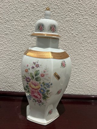 Jarrones de porcelana
