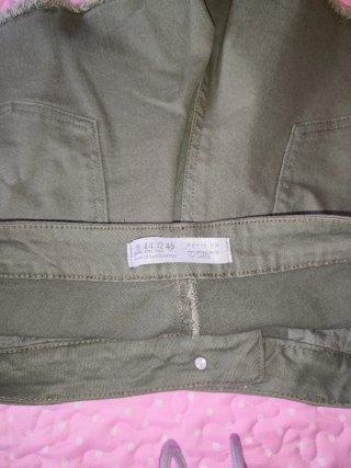 Pantalón corto verde militar talle alto