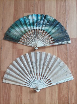 2 Abanicos Antiguos Decorados