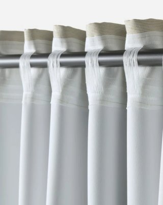 1 CORTINA BEIG IKEA SEMIOPACA 145 ancho x 300 alto