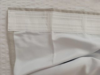 1 CORTINA BEIG IKEA SEMIOPACA 145 ancho x 300 alto