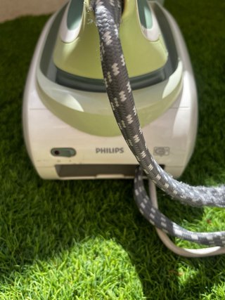 Centro de planchado Philips GC6410