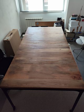 Mesa madera rectangular con ruedas Sklum