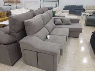 Sofá Chaise Longue 2 Puffs Tela