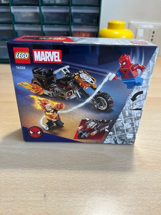 LEGO Marvel 76335 Spider-Man vs Ghost Rider