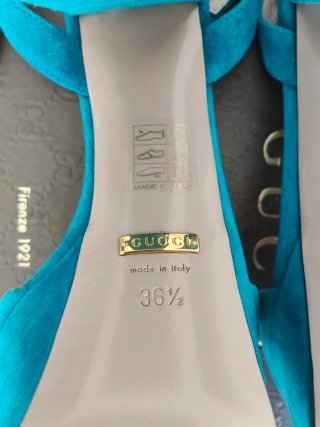 Sandalias Gucci Talla 36.5 (37-37 1/2 EU)