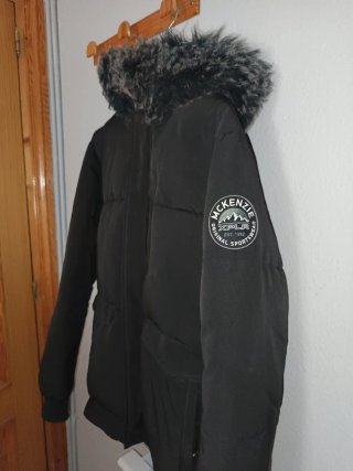 Abrigo McKenzie Negro Talla M