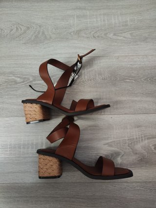 Sandalias PARFOIS Marrones Talla 38 Nuevas