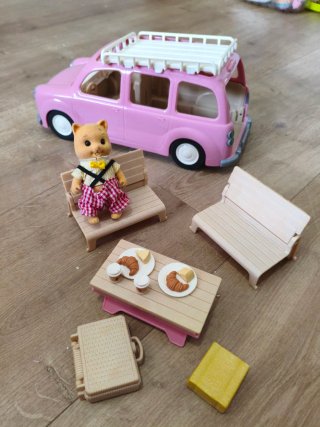Coche Sylvanian rosa