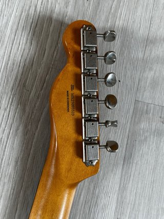 Fender Telecaster Vintera ii Road Worn RW Burgundy