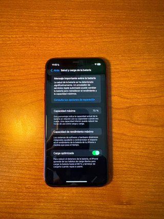 iPhone 11 Apple