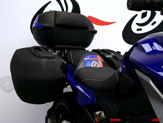 BMW F 900 R