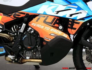 KTM 890 ADVENTURE