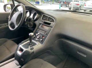 Peugeot 5008 2009