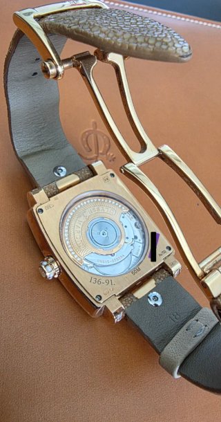 Ulysse Nardin Queen Of Hearts Caprice. Oro