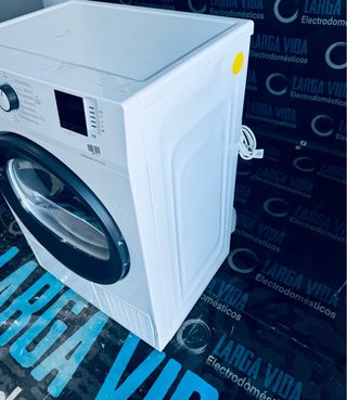656.Secadora Beko 8kg A++ Nueva Tara