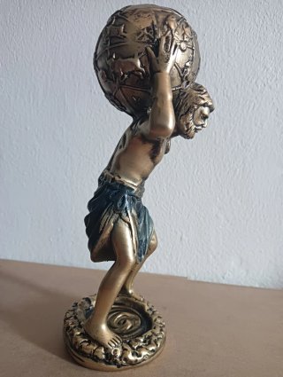 Figura Atlas Mitología Griega,de resina maciza