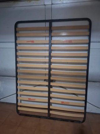 Dos Somier metálico con láminas de madera