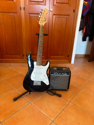 Guitarra Eléctrica + amplificador