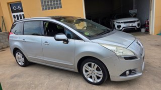 Peugeot 5008 2010