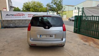 Peugeot 5008 2010