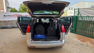 Peugeot 5008 2010