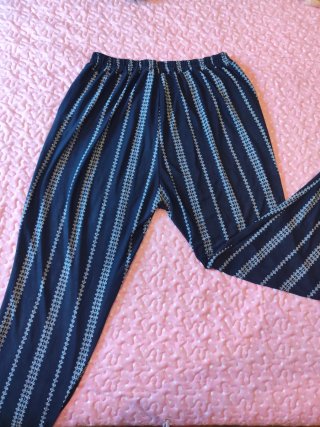 Pantalones frescos estampados