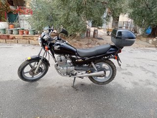 Honda CB250 Negra