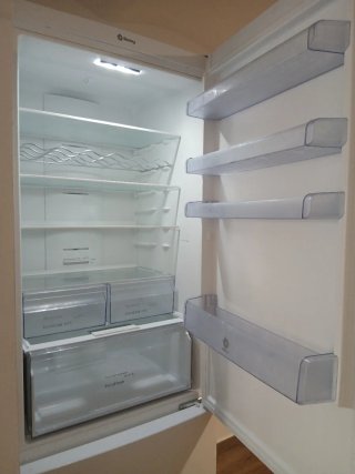 Nevera Combi Balay 3KFE776WE Blanca