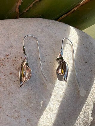 Pendientes Flor Tallados a Mano