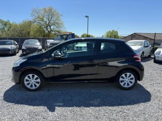 Peugeot 208 2013