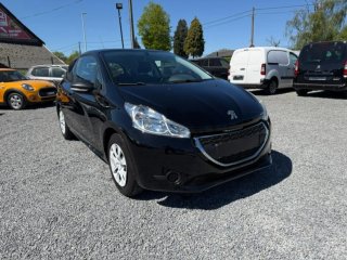 Peugeot 208 2013
