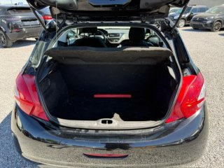Peugeot 208 2013