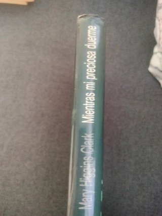 Libro: "Mientras mi preciosa duerme"