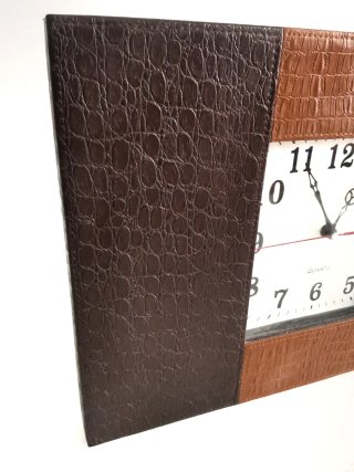 Elegante reloj grande para pared o estantería